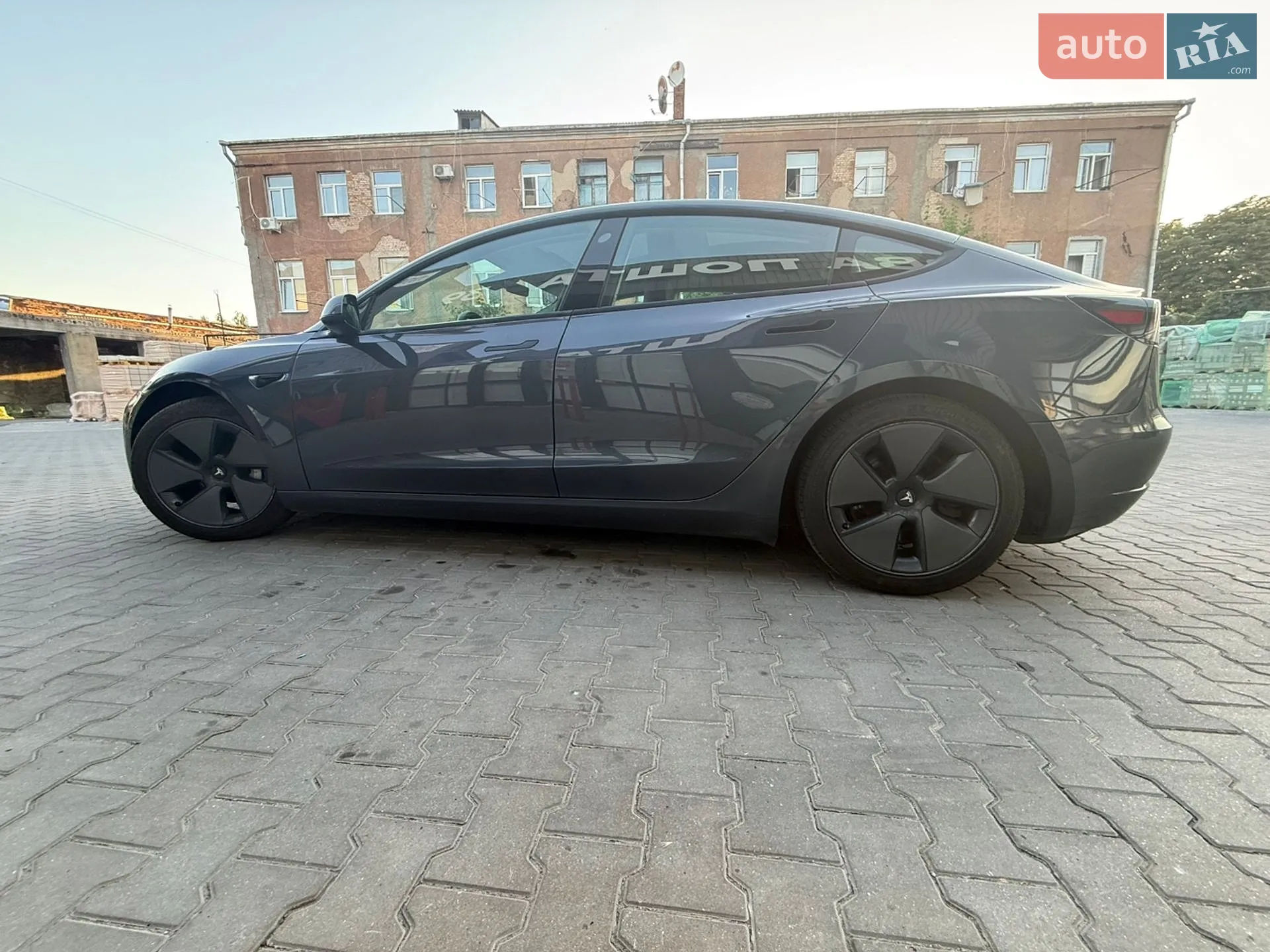2020 Tesla Model 3 - мініатюра 19