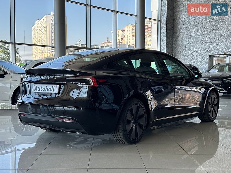 Седан Tesla Model 3 2024 в Одессе фото 3 Седан Tesla Model 3 2024 в Одессе