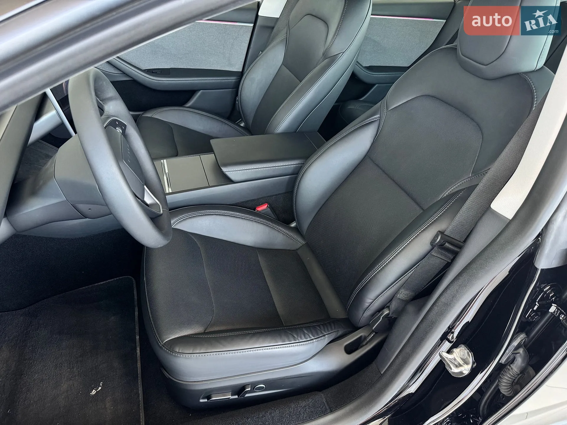 2024 Tesla Model 3 - мініатюра 9