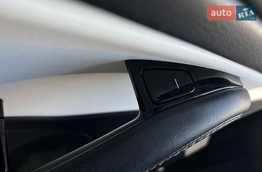 Седан Tesla Model 3 2019 в Ивано-Франковске