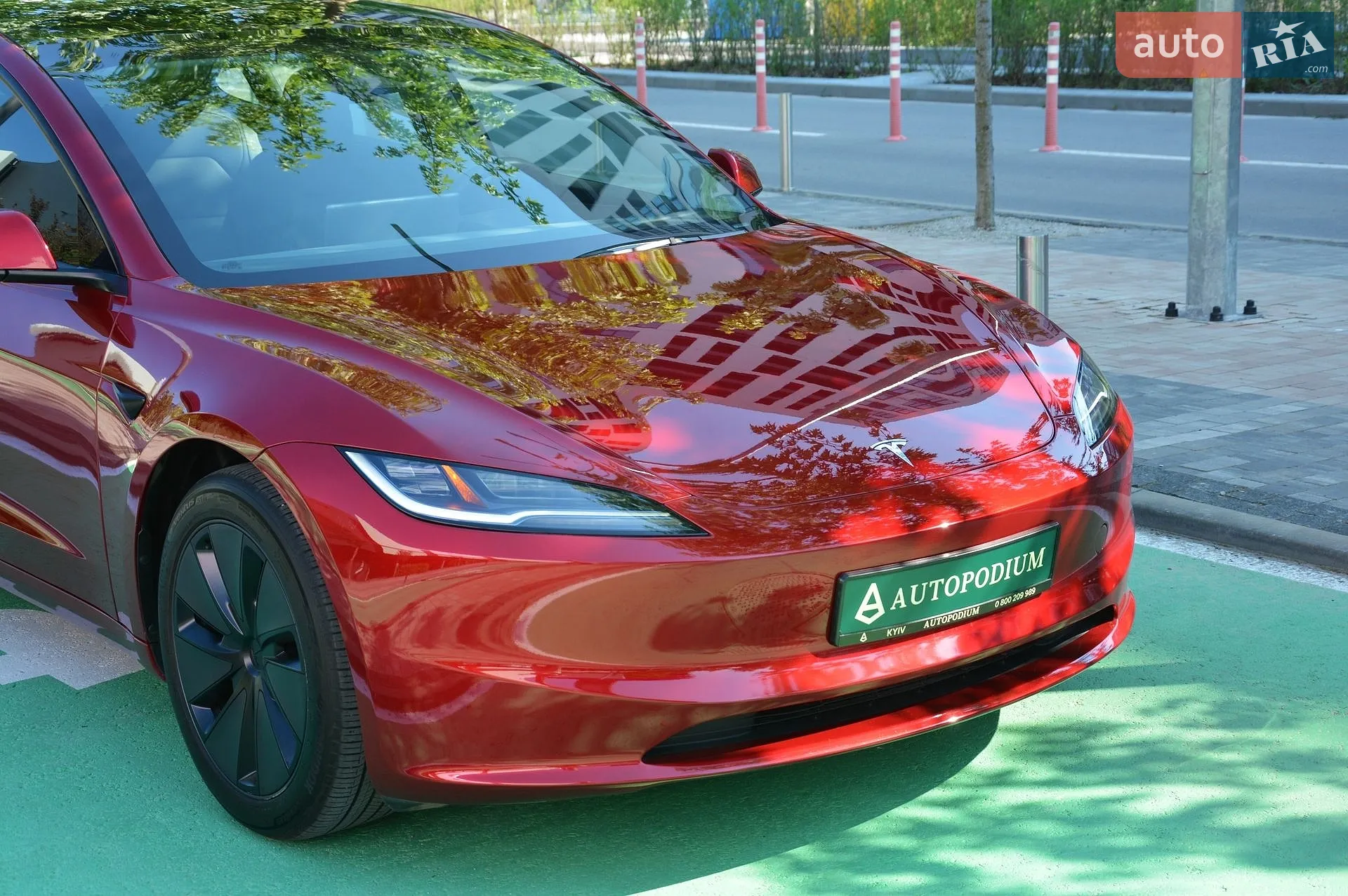 2024 Tesla Model 3 - мініатюра 3