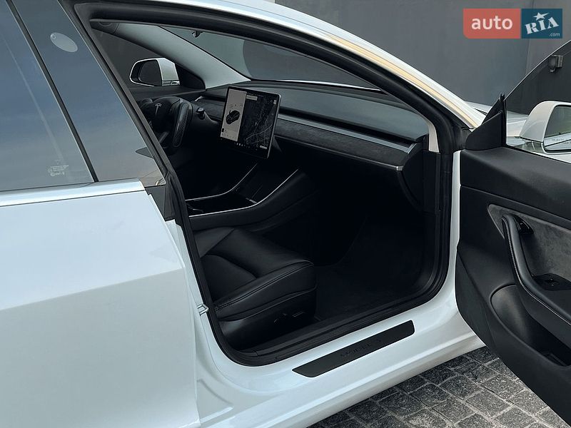 Седан Tesla Model 3 2020 в Житомире фото 17 Седан Tesla Model 3 2020 в Житомире