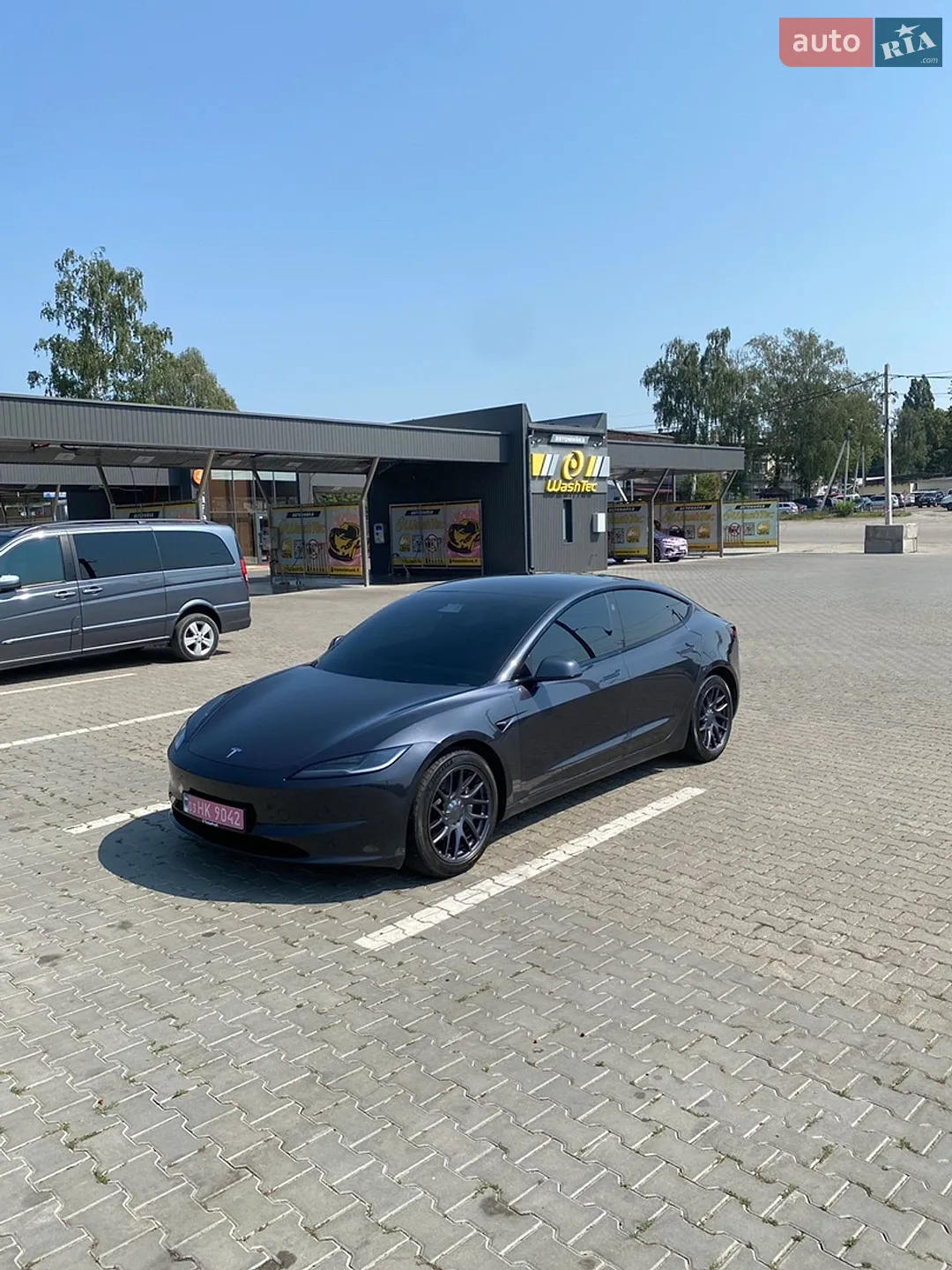2025 Tesla Model 3 - мініатюра 24