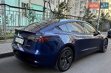 Седан Tesla Model 3 2023 в Одесі