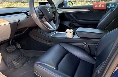 Седан Tesla Model 3 2023 в Одесі