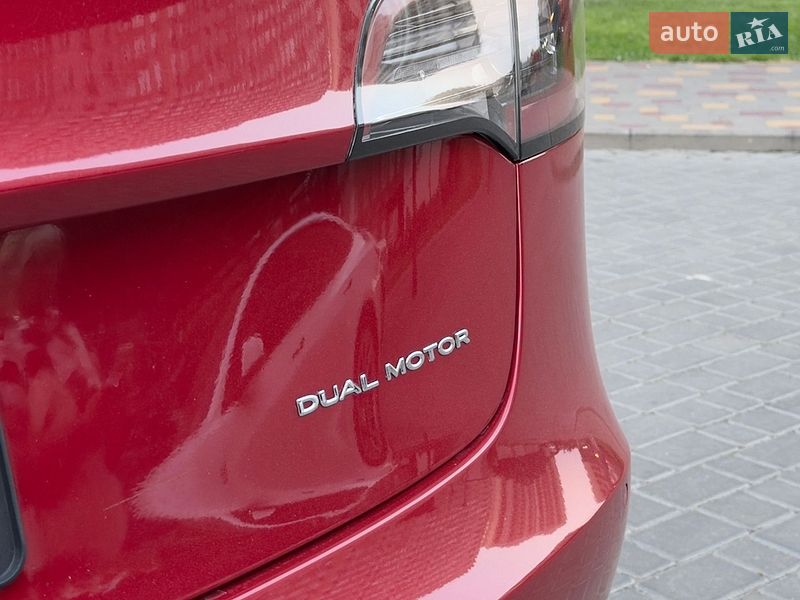 Седан Tesla Model 3 2022 в Одесі