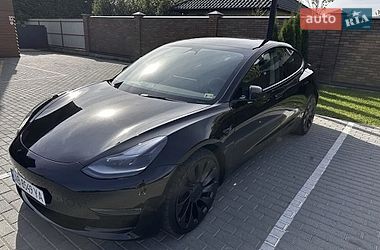 Седан Tesla Model 3 2021 в Житомирі