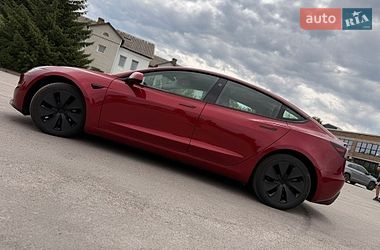 Седан Tesla Model 3 2025 в Рівному фото 9 Седан Tesla Model 3 2025 в Рівному