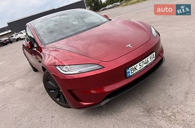 Седан Tesla Model 3 2025 в Рівному фото 3 Седан Tesla Model 3 2025 в Рівному