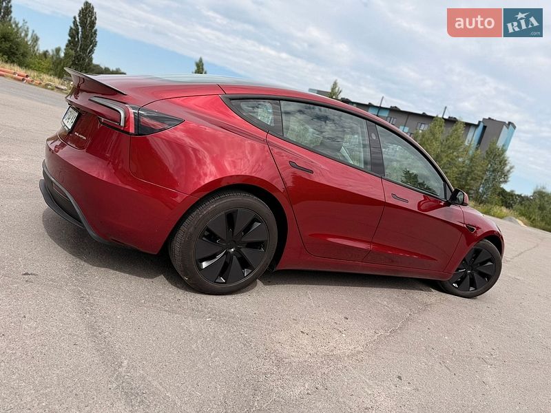 Седан Tesla Model 3 2025 в Рівному фото 13 Седан Tesla Model 3 2025 в Рівному