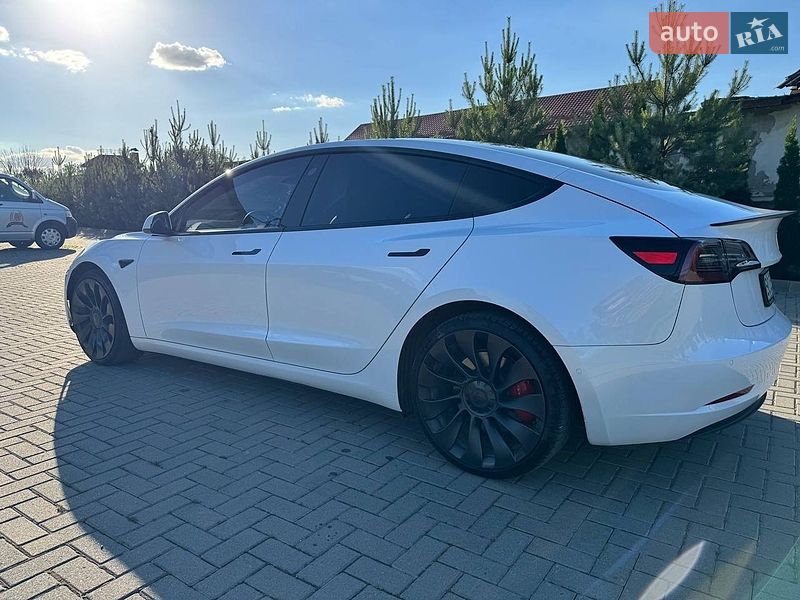 Седан Tesla Model 3 2021 в Золочеве фото 7 Седан Tesla Model 3 2021 в Золочеве