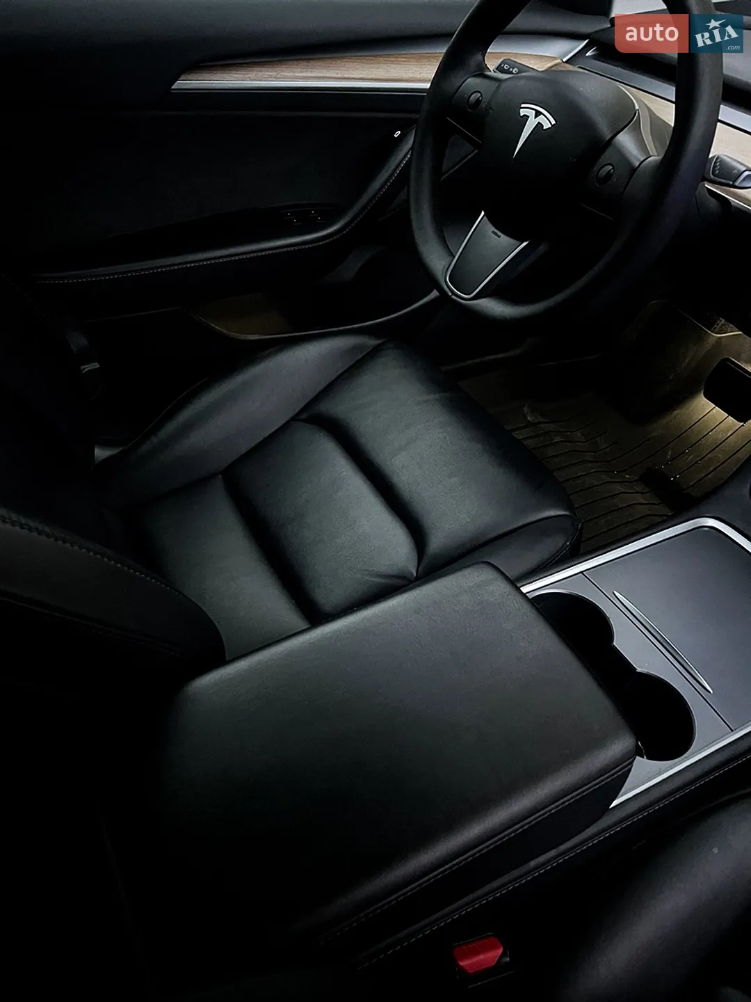 2022 Tesla Model 3 - мініатюра 10