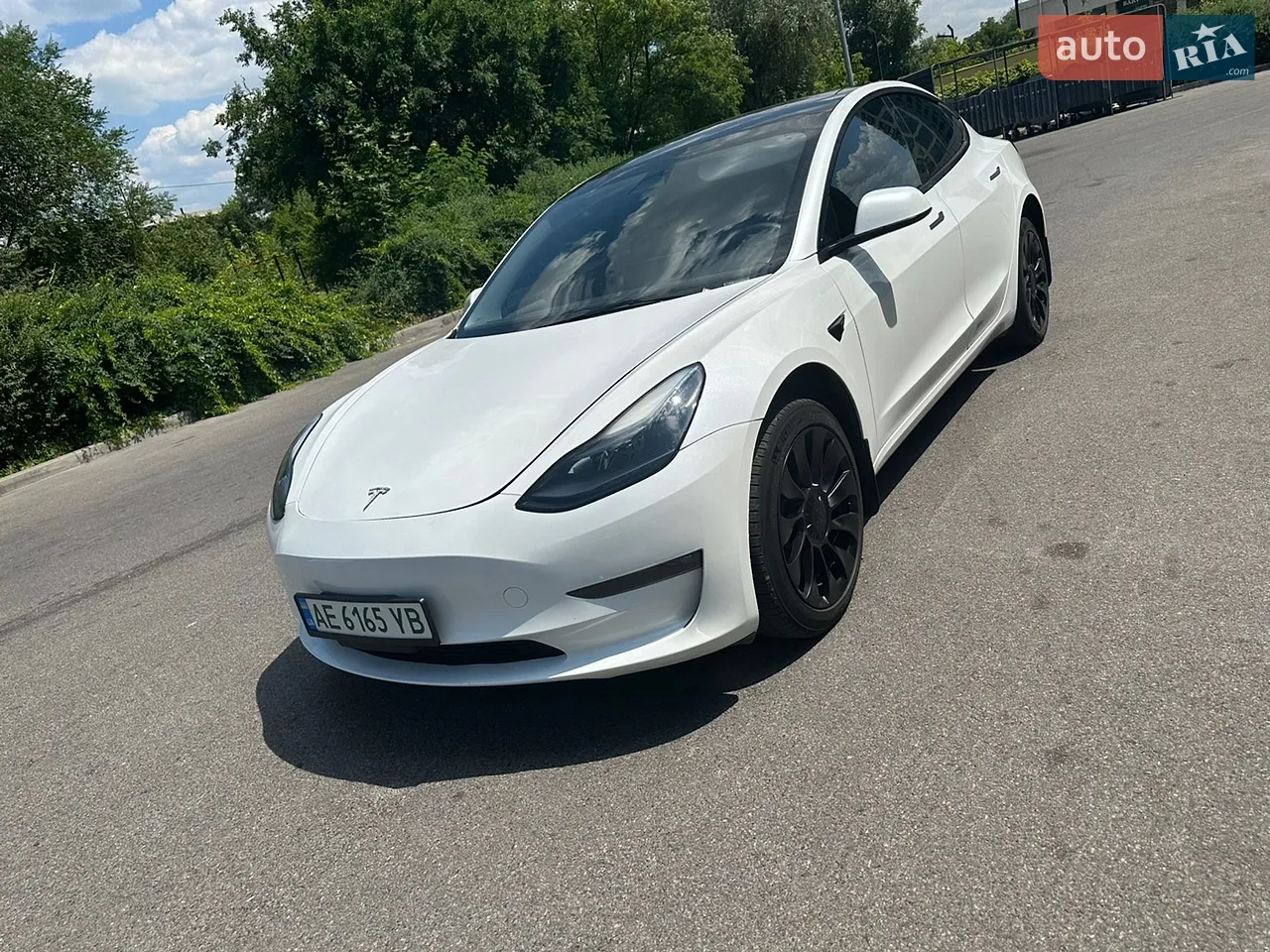 2022 Tesla Model 3 - мініатюра 17