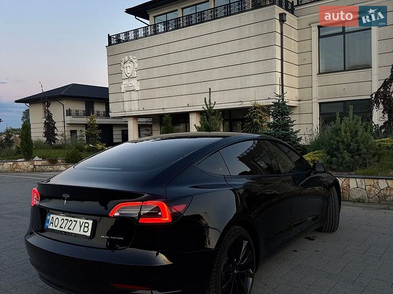 Седан Tesla Model 3 2023 в Хусте фото 26 Седан Tesla Model 3 2023 в Хусте