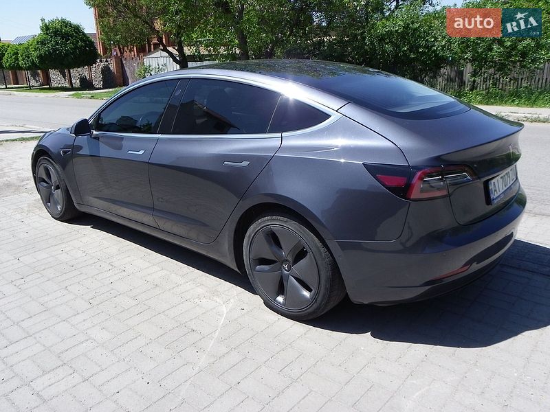 Седан Tesla Model 3 2019 в Запорожье