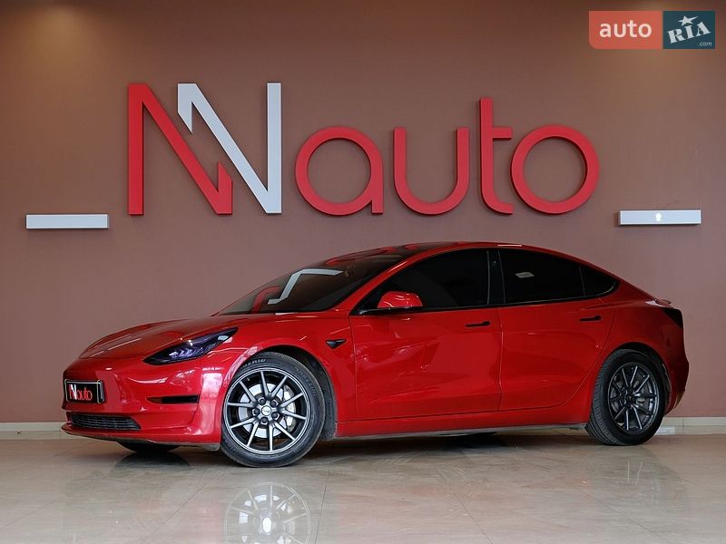 Tesla Model 3 2019