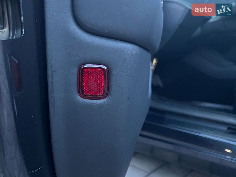 Седан Tesla Model 3 2024 в Киеве фото 37 Седан Tesla Model 3 2024 в Киеве