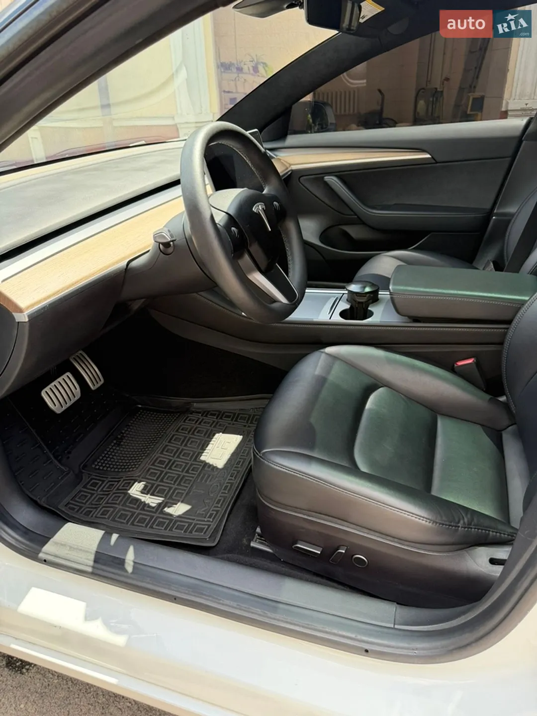 2023 Tesla Model 3 - мініатюра 10