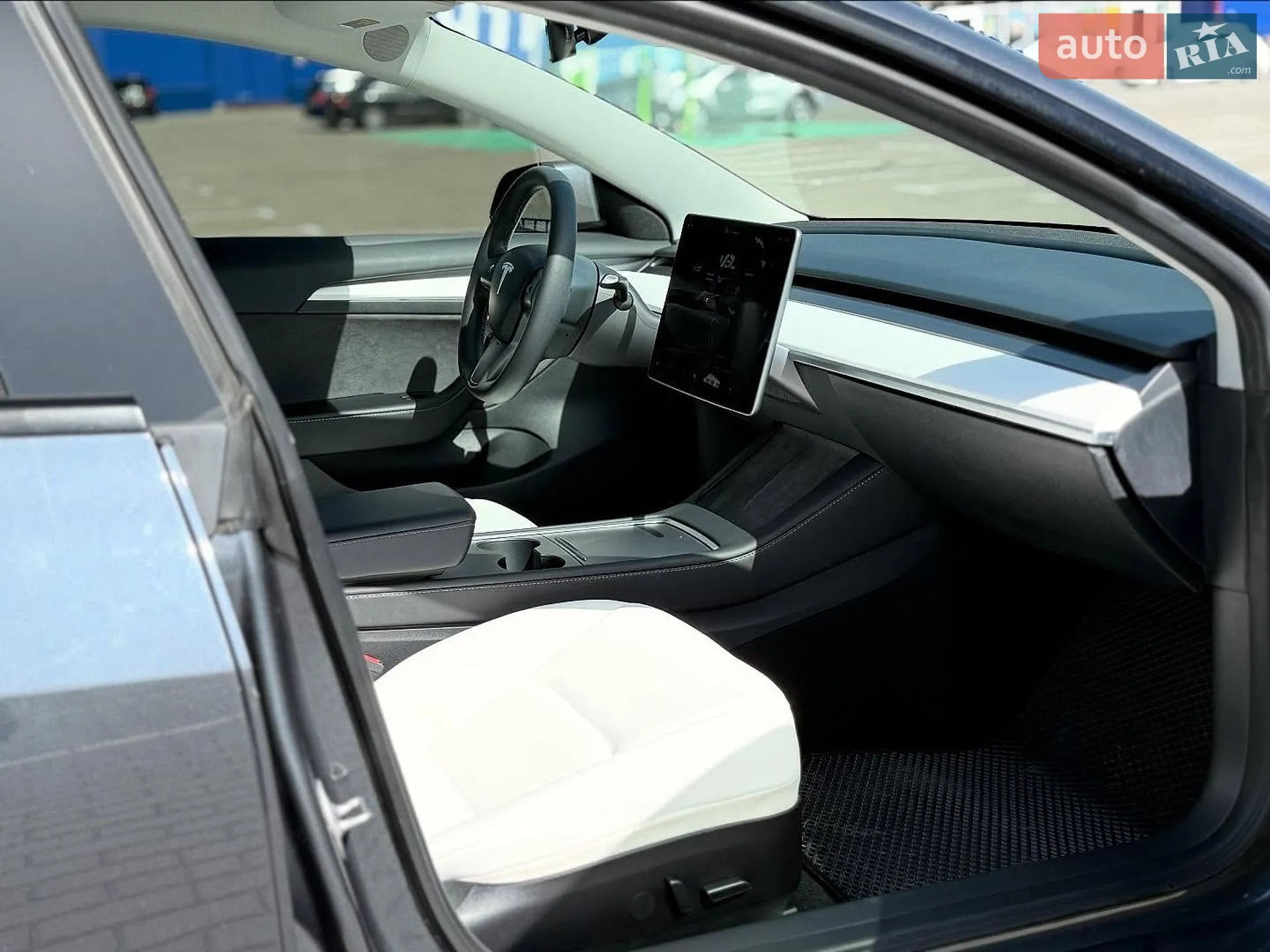 2023 Tesla Model 3 - мініатюра 10