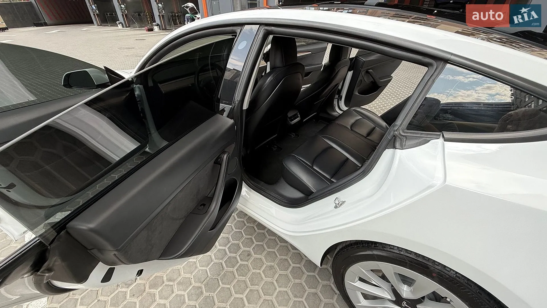 2021 Tesla Model 3 - мініатюра 19