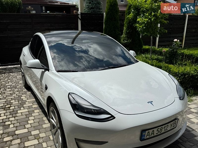 Седан Tesla Model 3 2021 в Києві фото 3 Седан Tesla Model 3 2021 в Києві