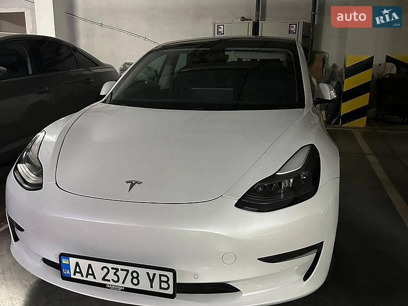 Седан Tesla Model 3 2021 в Киеве фото 2 Седан Tesla Model 3 2021 в Киеве