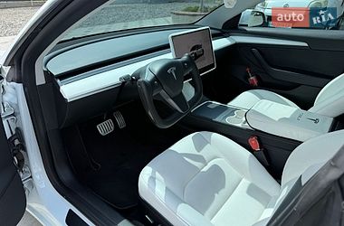 Седан Tesla Model 3 2023 в Хусте фото 12 Седан Tesla Model 3 2023 в Хусте
