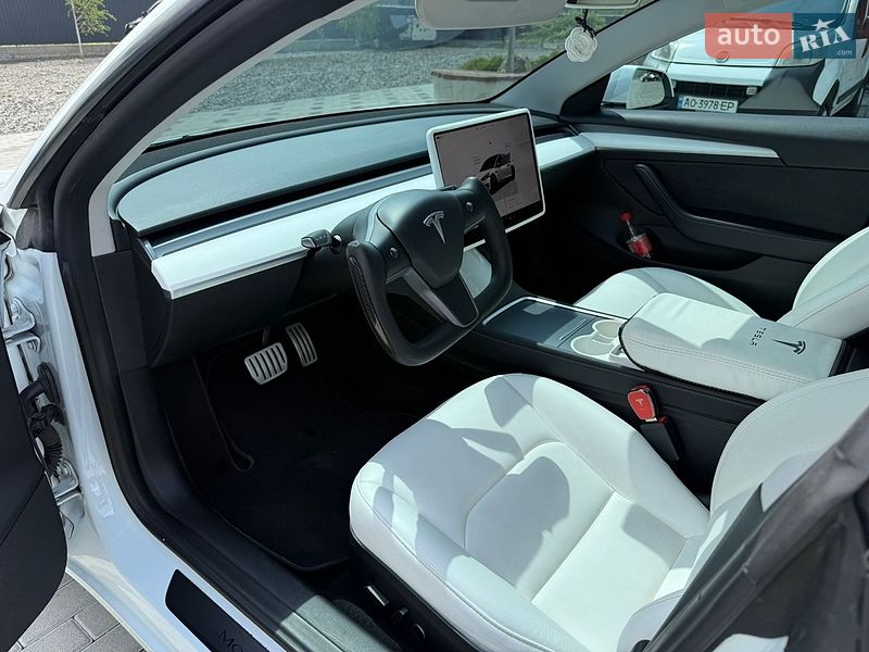 Седан Tesla Model 3 2023 в Хусте фото 12 Седан Tesla Model 3 2023 в Хусте