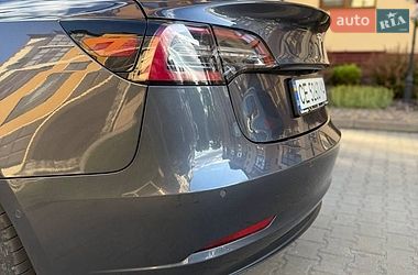 Седан Tesla Model 3 2022 в Чернівцях фото 7 Седан Tesla Model 3 2022 в Чернівцях