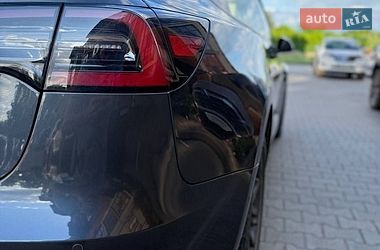 Седан Tesla Model 3 2022 в Чернівцях фото 12 Седан Tesla Model 3 2022 в Чернівцях