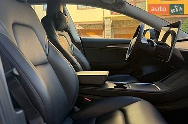 Седан Tesla Model 3 2022 в Чернівцях фото 15 Седан Tesla Model 3 2022 в Чернівцях