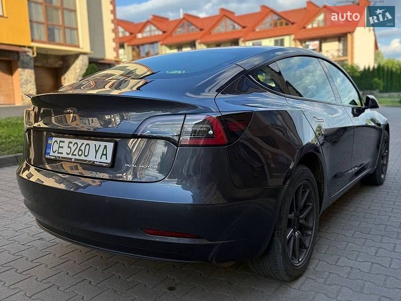 Седан Tesla Model 3 2022 в Чернівцях фото 6 Седан Tesla Model 3 2022 в Чернівцях