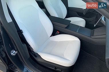 Седан Tesla Model 3 2025 в Києві фото 18 Седан Tesla Model 3 2025 в Києві