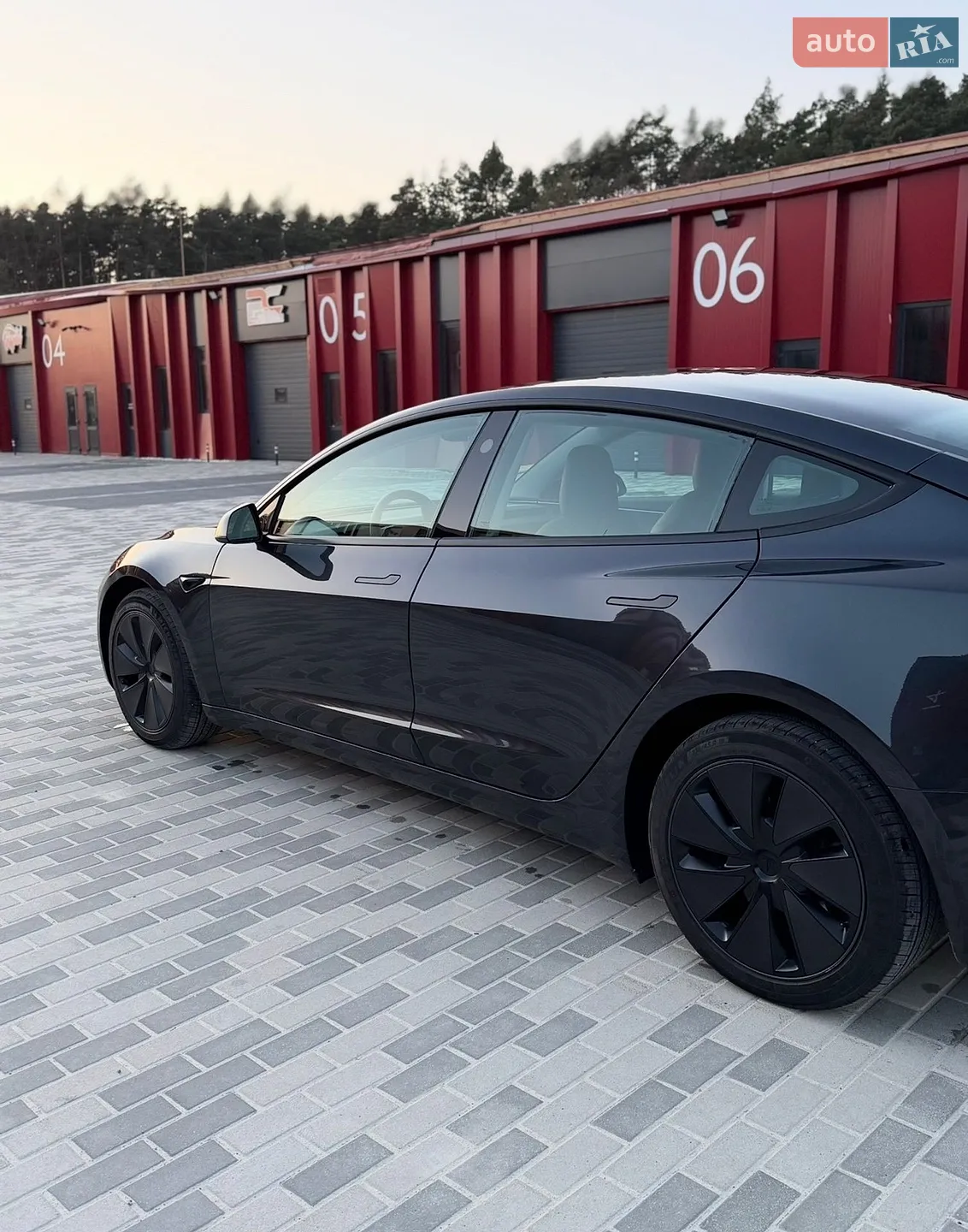 2024 Tesla Model 3 - мініатюра 5