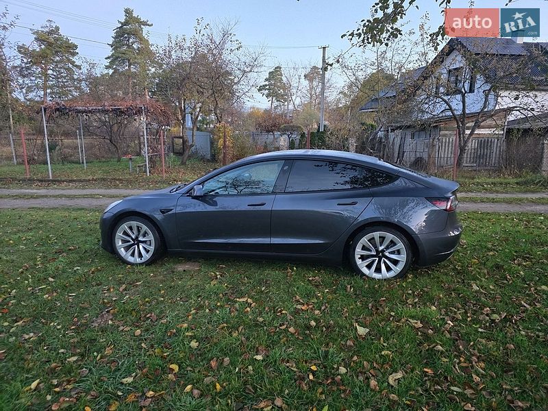 Седан Tesla Model 3 2022 в Львове фото 49 Седан Tesla Model 3 2022 в Львове