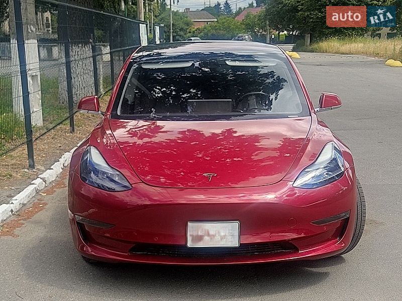 Tesla Model 3 2018