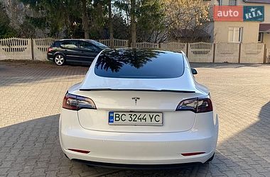 Седан Tesla Model 3 2021 в Львове фото 4 Седан Tesla Model 3 2021 в Львове