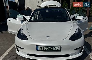 Седан Tesla Model 3 2023 в Одесі