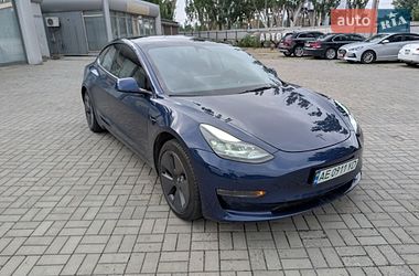 Седан Tesla Model 3 2022 в Дніпрі