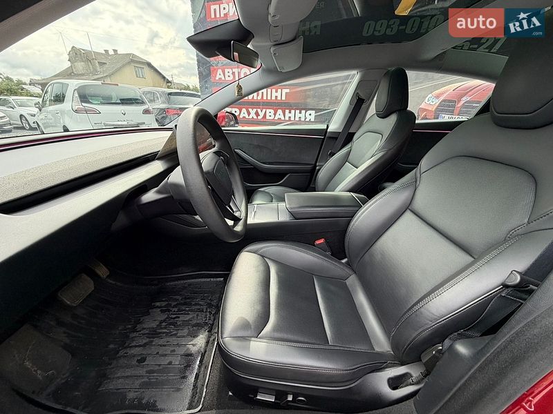 Седан Tesla Model 3 2024 в Стрию фото 15 Седан Tesla Model 3 2024 в Стрию