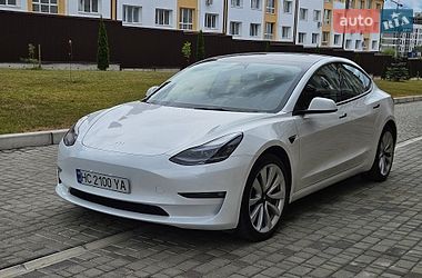 tesla model-3 2023 в Львів від професійного продавця Назар