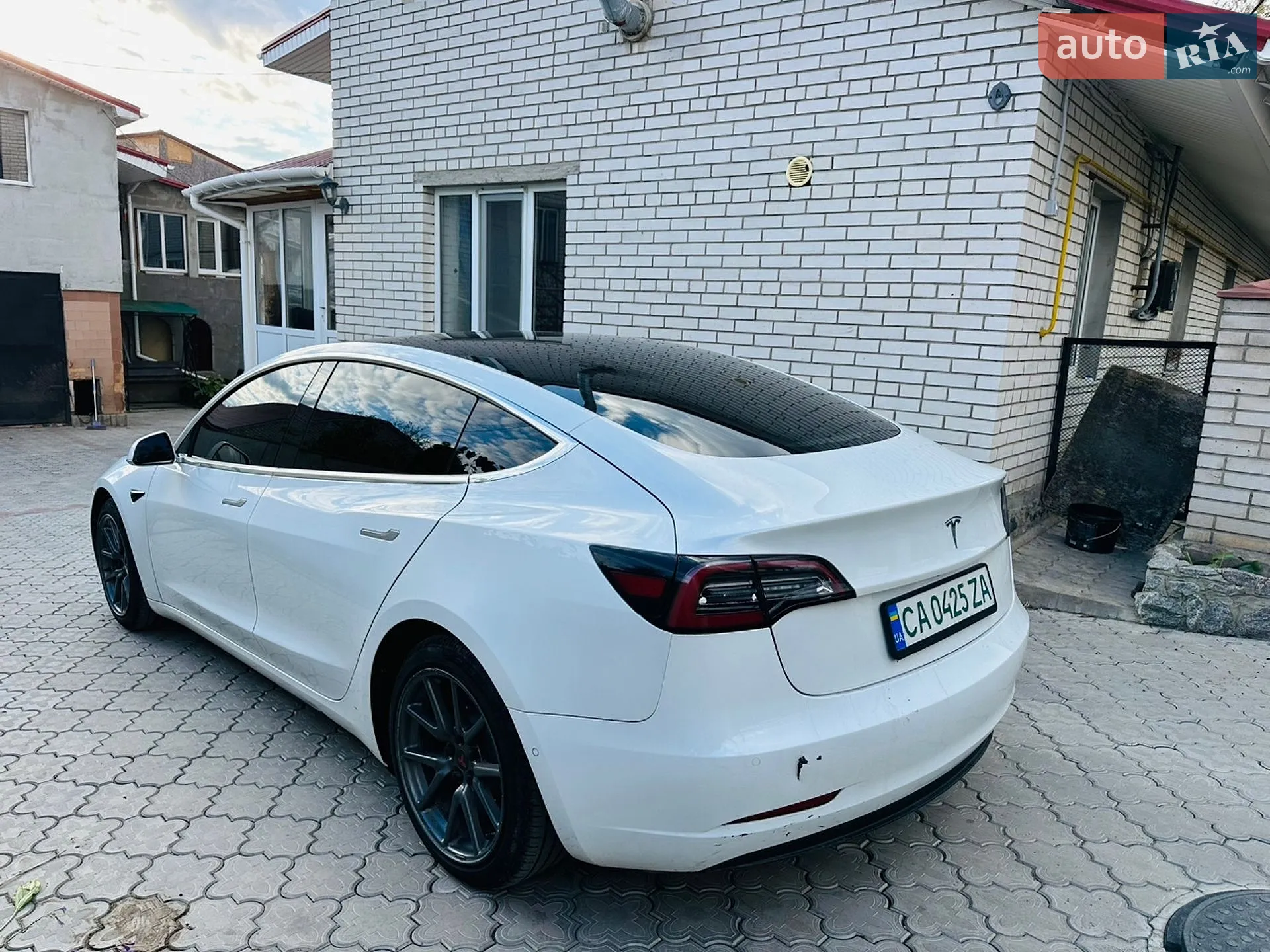 2020 Tesla Model 3 - мініатюра 8