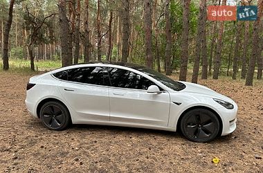 Седан Tesla Model 3 2019 в Каменском