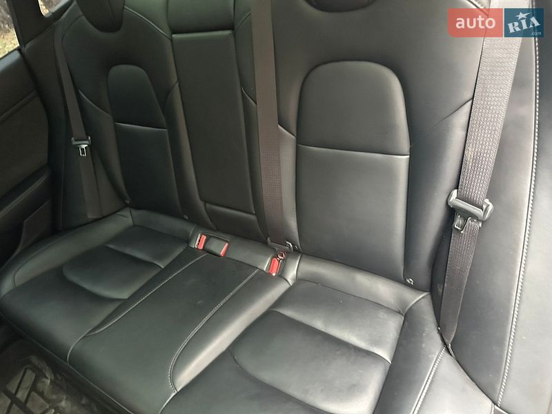 Седан Tesla Model 3 2019 в Каменском