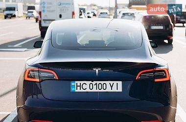 Седан Tesla Model 3 2021 в Львові фото 3 Седан Tesla Model 3 2021 в Львові
