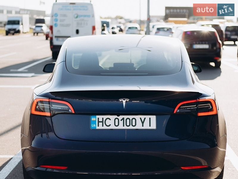 Седан Tesla Model 3 2021 в Львові фото 3 Седан Tesla Model 3 2021 в Львові
