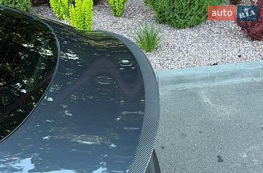 Седан Tesla Model 3 2022 в Києві