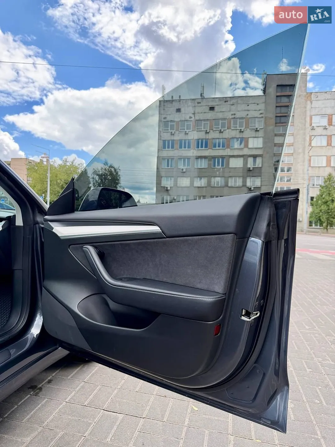 2022 Tesla Model 3 - мініатюра 11