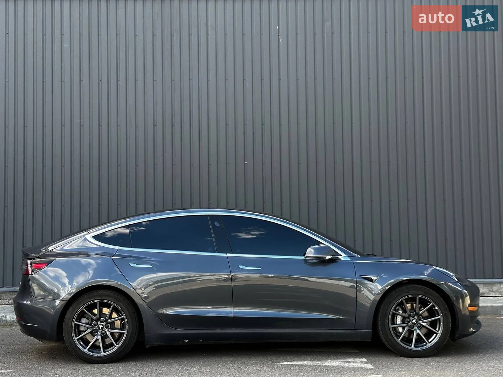 2018 Tesla Model 3 - мініатюра 9
