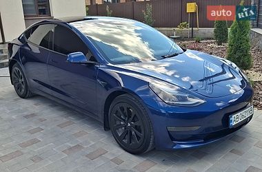 Седан Tesla Model 3 2022 в Вінниці